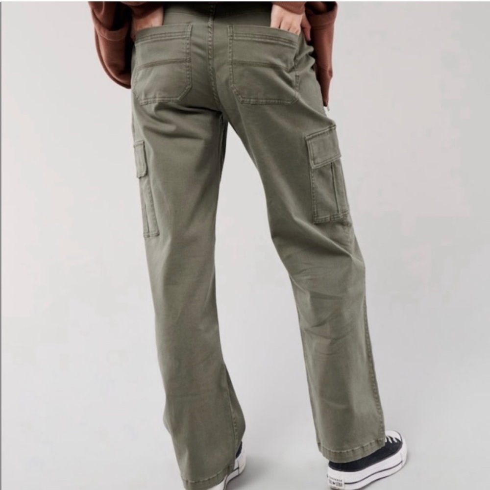 NWT Hollister Cargo Pants Olive Green size 3 R - Picture 2 of 10